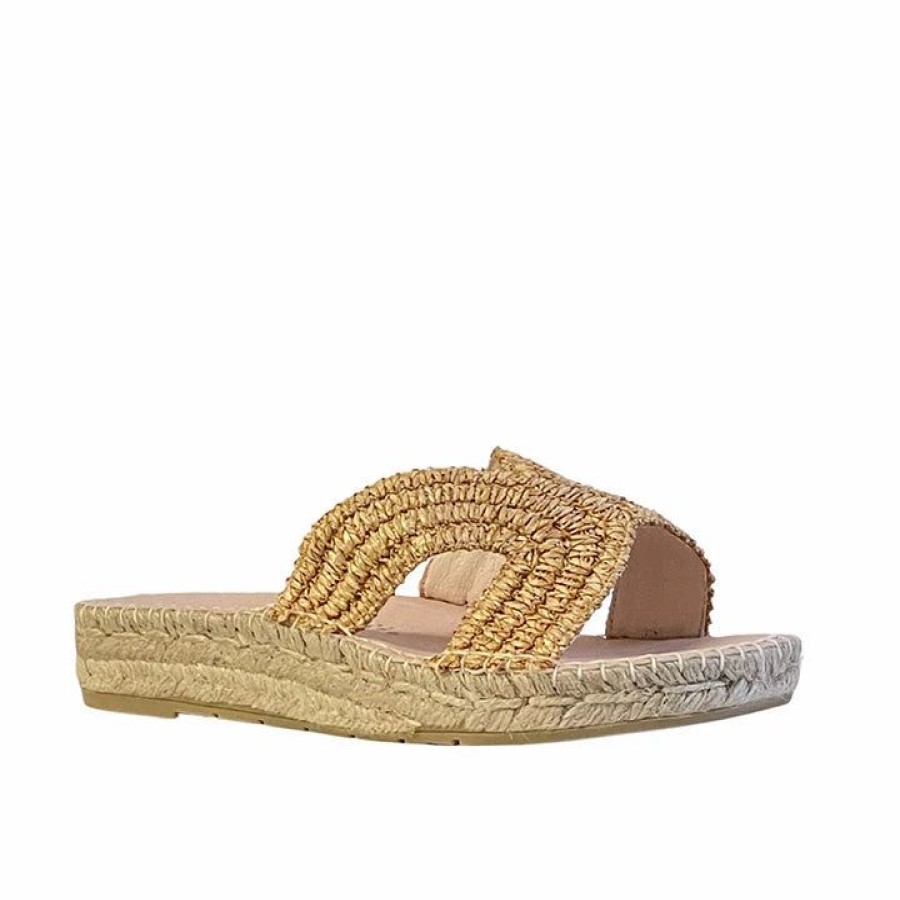 * Macarena Bety116 Gold Flats Flats