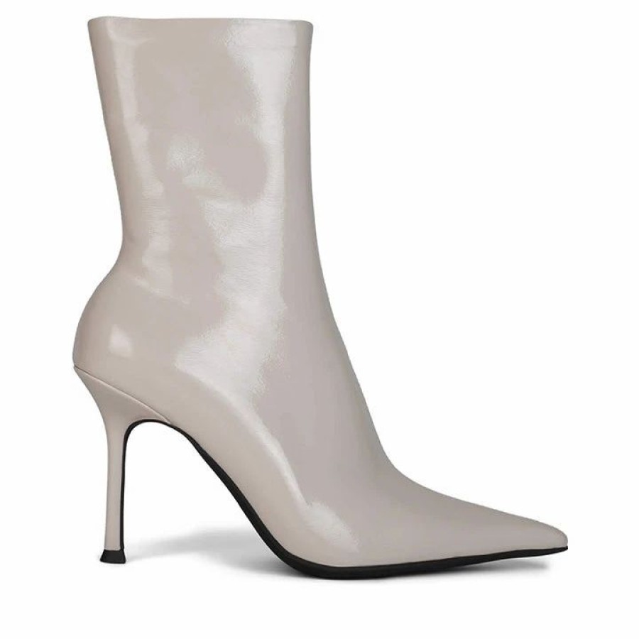 * Jeffrey Campbell Darling Ivory Boots Boots