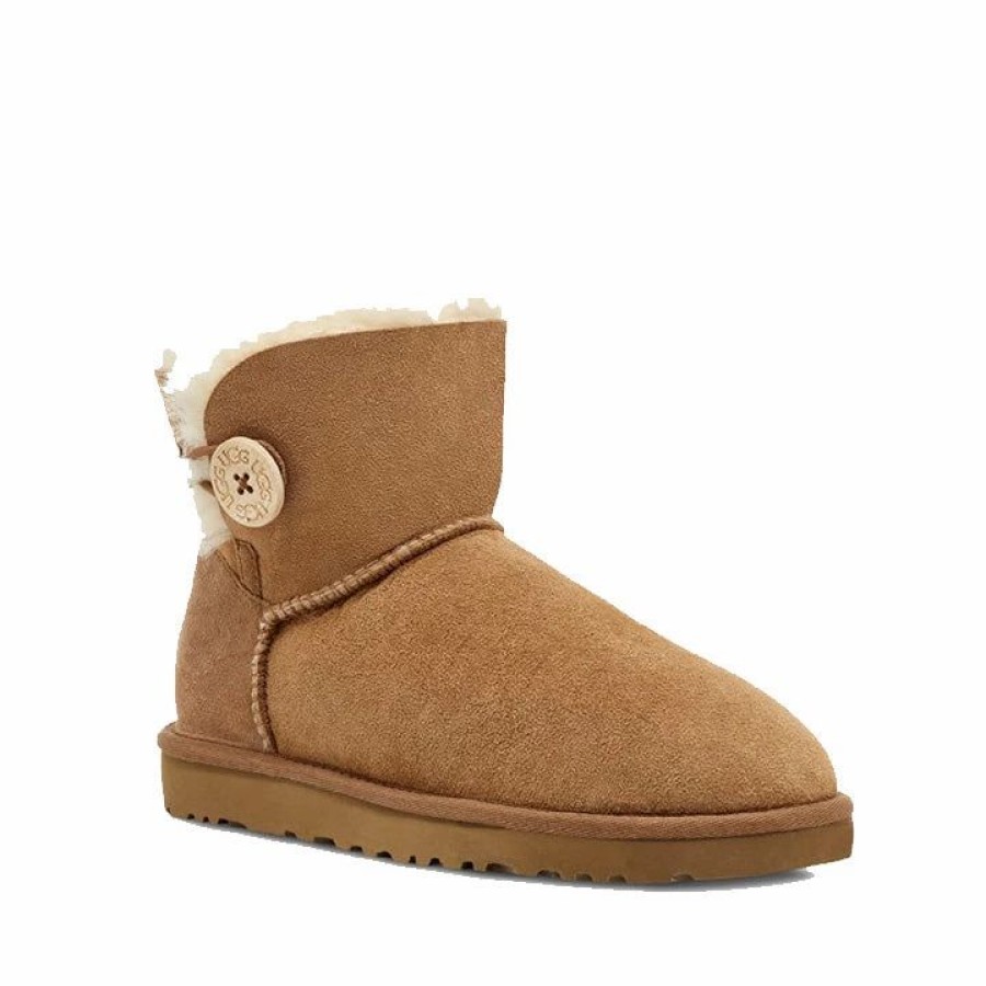 * Ugg Mini Bailey Button Ii Chestnut Boots Boots