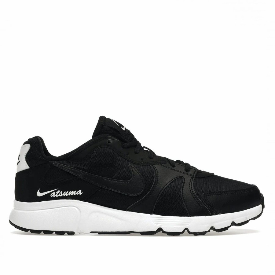 * Nike Atsuma Black White Sneakers