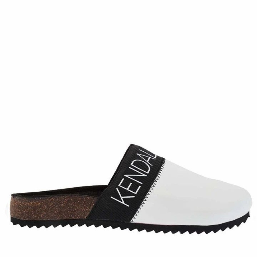 * Kendall + Kylie Kendall+Kylie Shampoo White Flats Flats