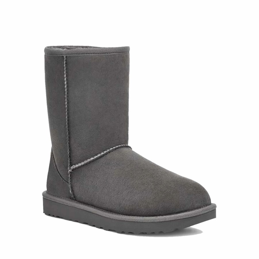 * Ugg Classic Short Grey Boots